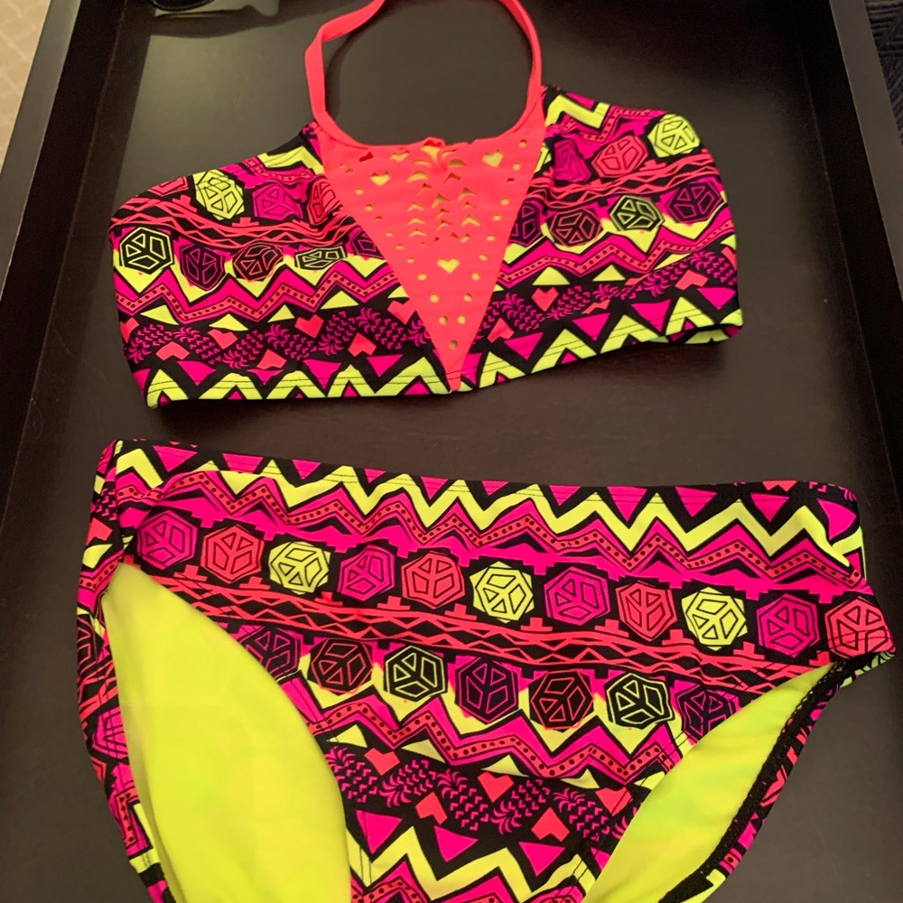 👙Two Piece🏊🏻♀️ Wonder Nation - Picture 2 of 4